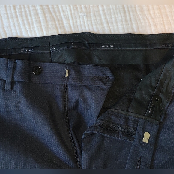 Versace Collection Mens Suit and Pants,  42R, Blue. - Picture 9 of 10